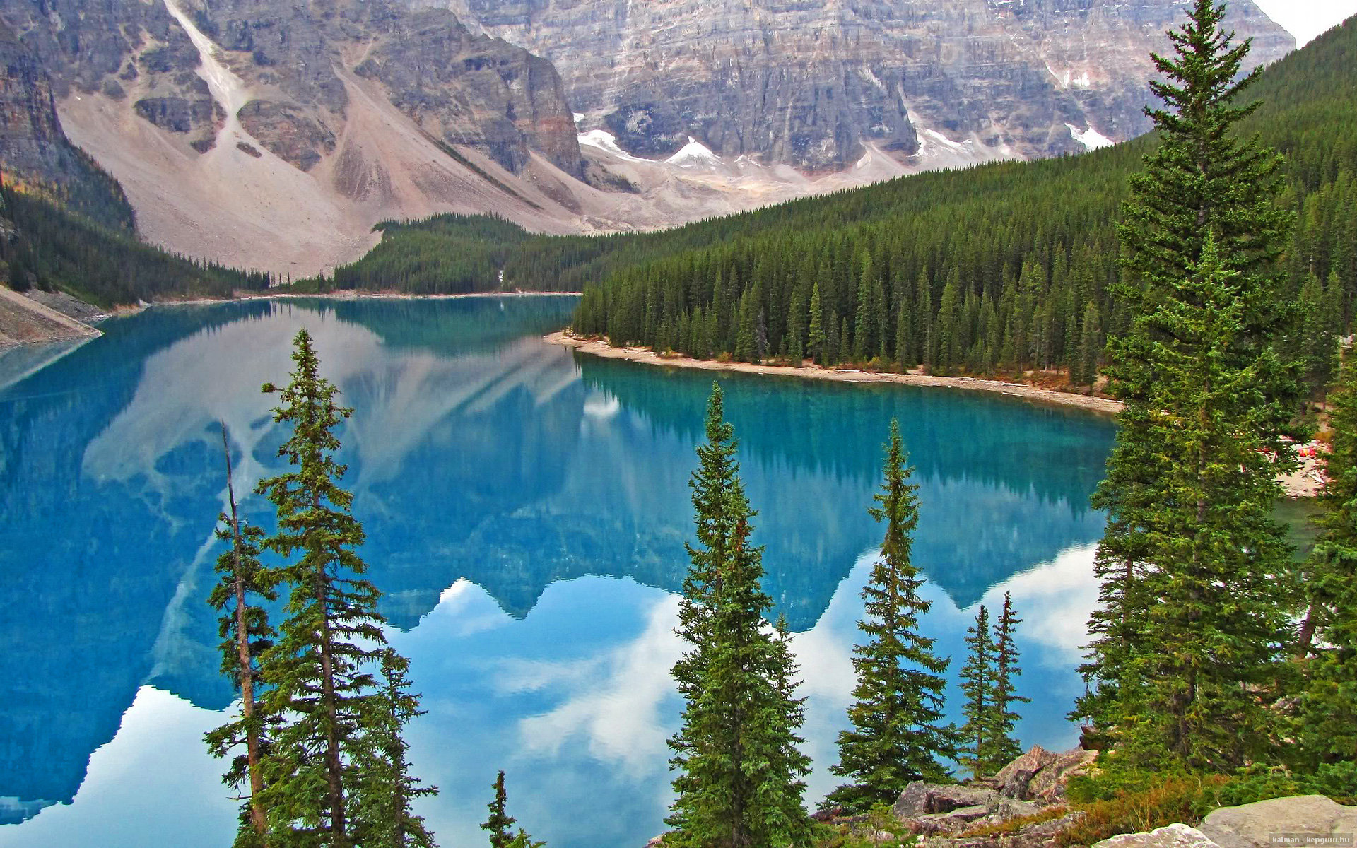 _世界拳击锦标赛：重量级对决激烈上演_，世界拳击经典赛