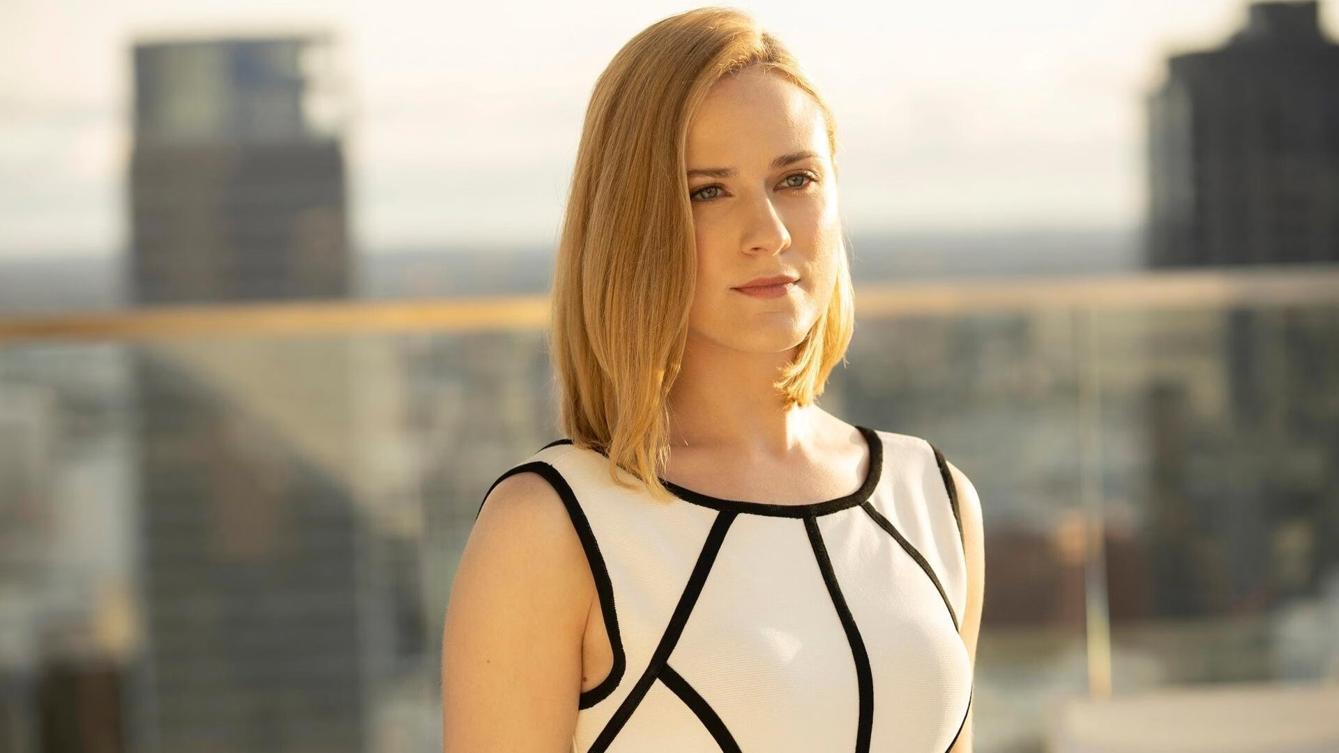 开云官网APP下载-“雪原冠军：白色王者的荣耀战役”，白色雪原是什么短语类型