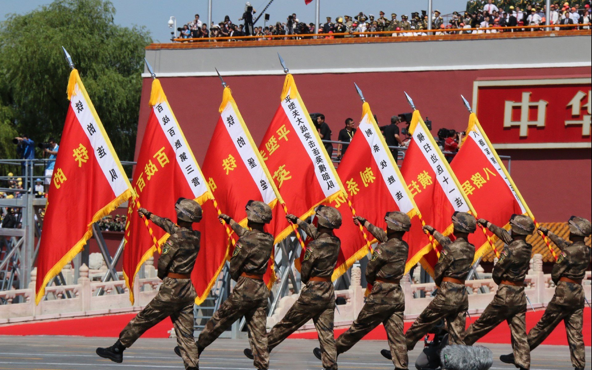 足球行业数字经济快速发展，各类创新项目不断涌现，足球产业发展